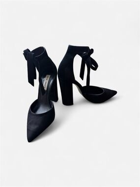 Steve Madden Black Pointed-Toe Ankle Tie Block Heels